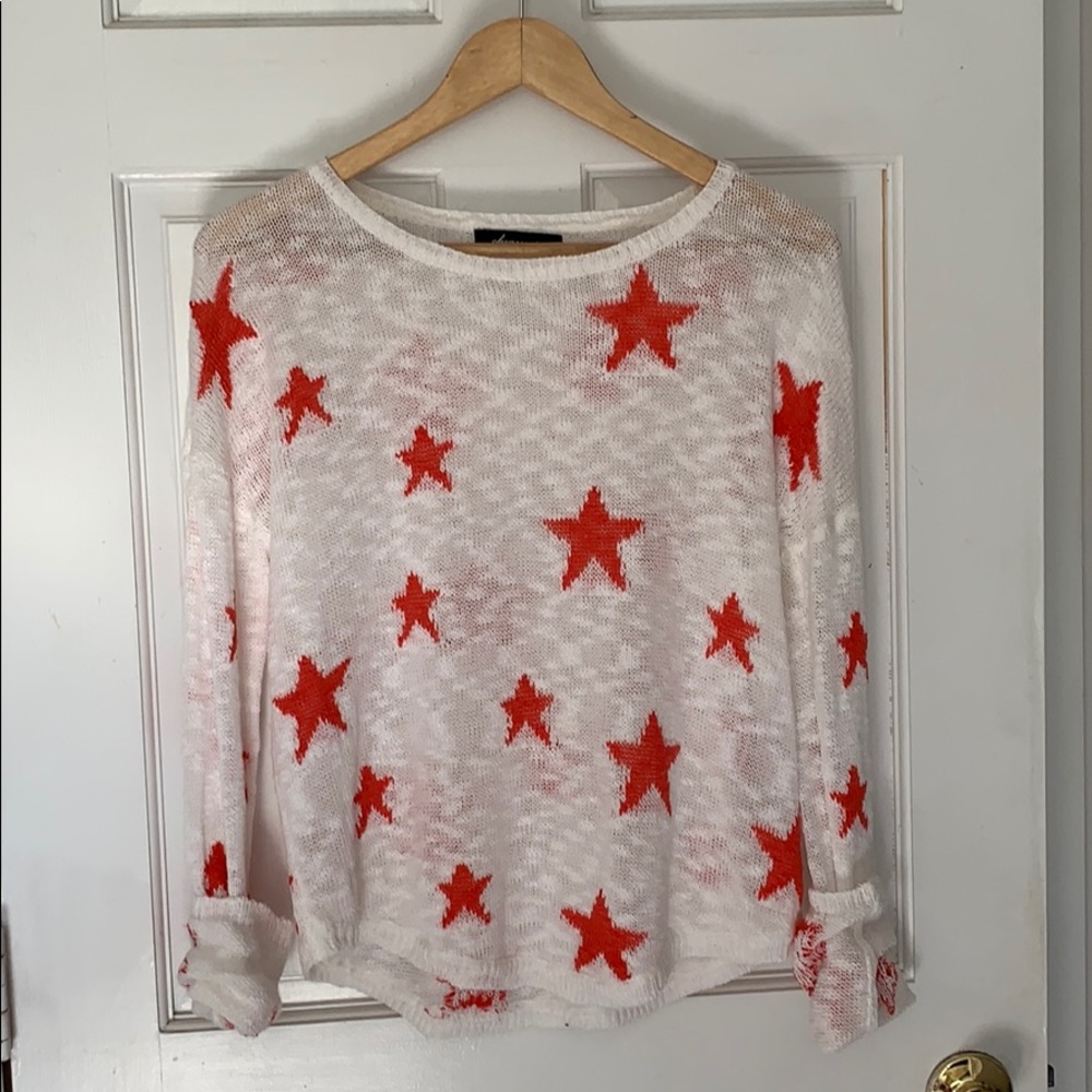 STAR COTTON SWEATER FROM APRICOT LANE ⭐️